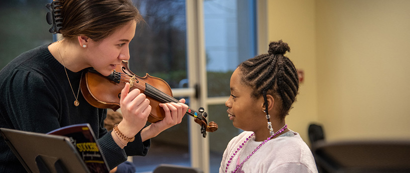 USC String Project student